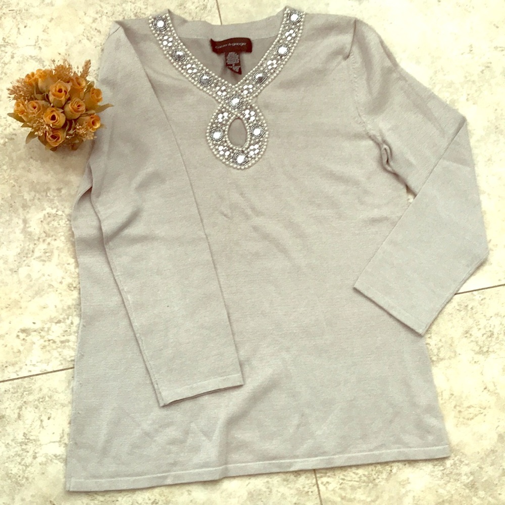 Cable & gauge long sleeve keyhole sequin sweater